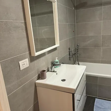 Apartament Near Rho-fiera Milano